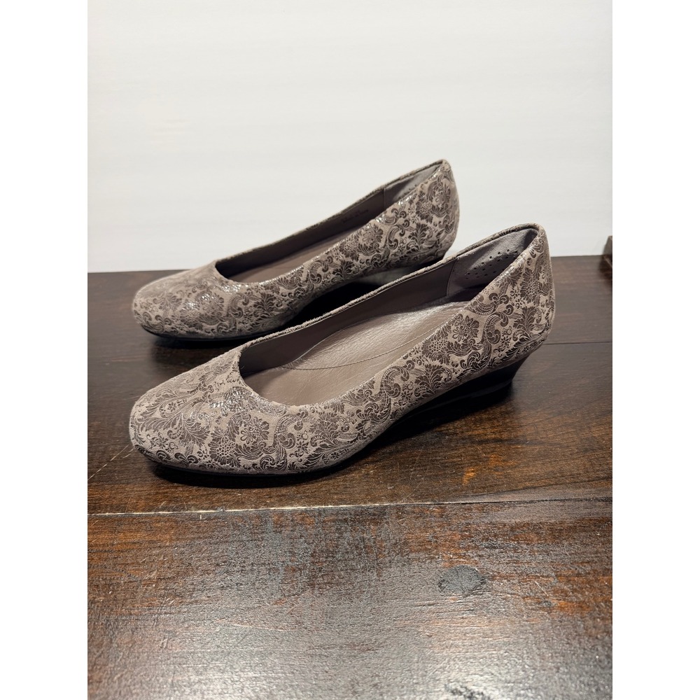 SAS‎ Sofia Wedge Pump Shoes Sz 9.5 W Tuscany Italy Soft Gray Leather